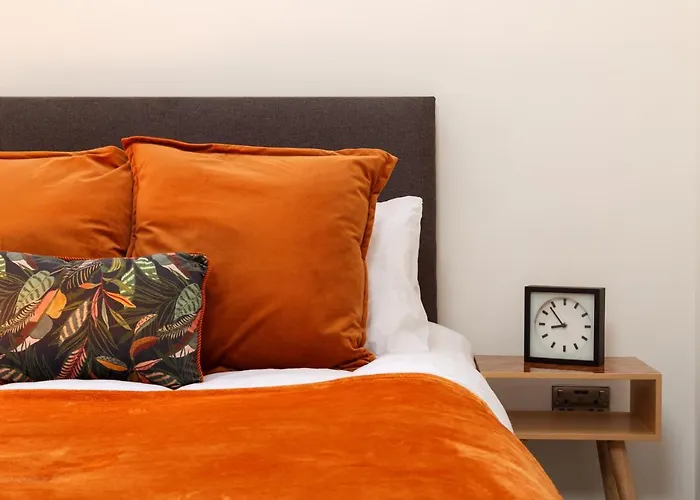 Stylish Penthouse With Outside Balcony! Apartment Bradford (West Yorkshire)